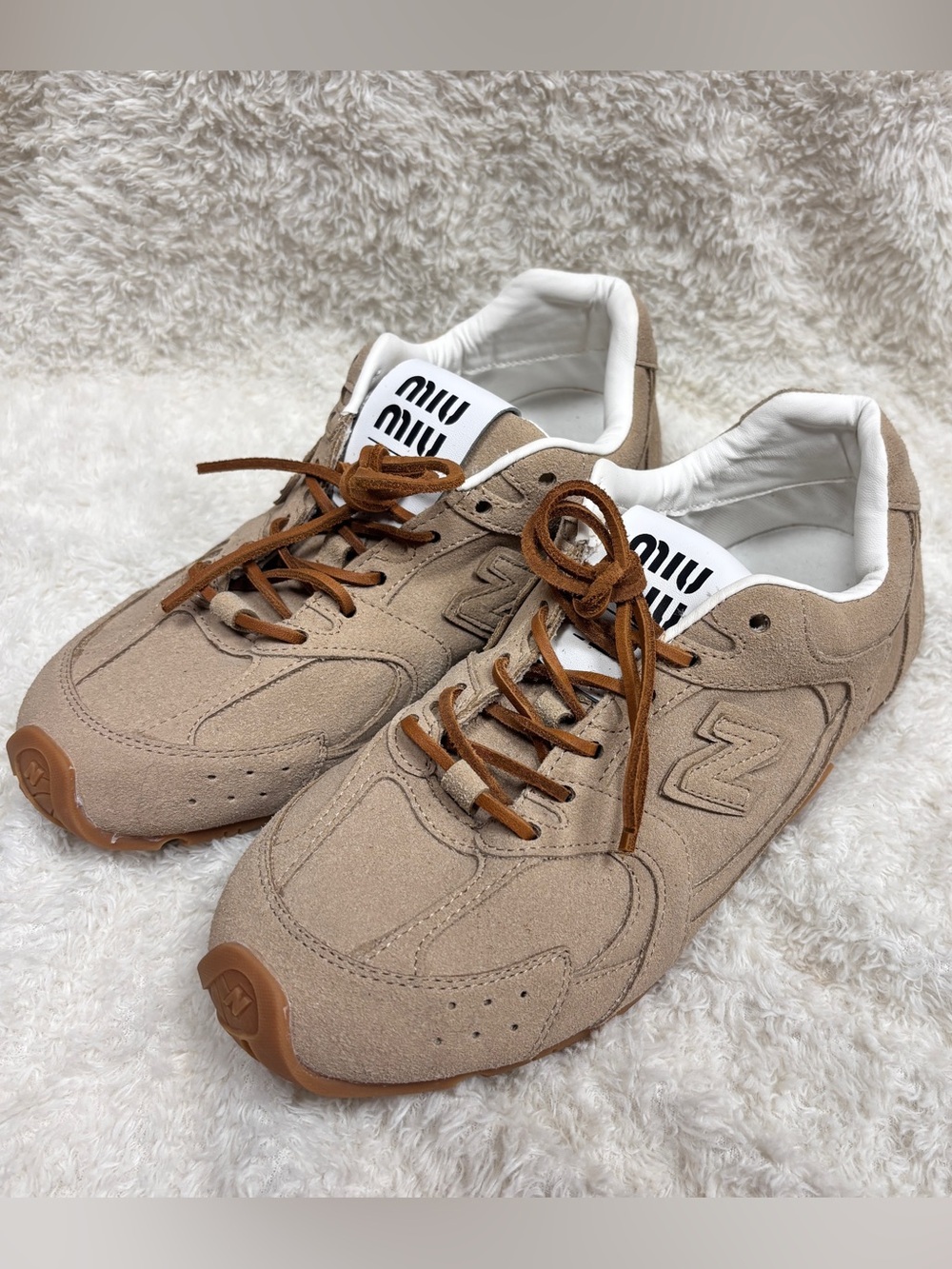 New Balance x M.IU MIU 530 SL Suede Sneaker Ecru Size 39 EU / US 8.5 Women Brown